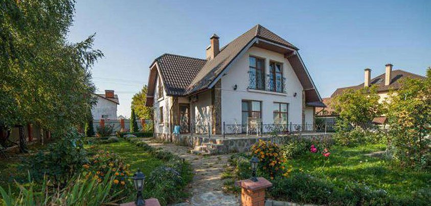 Из чего строить дом? Газобок? Кирпич? Керамоблок?